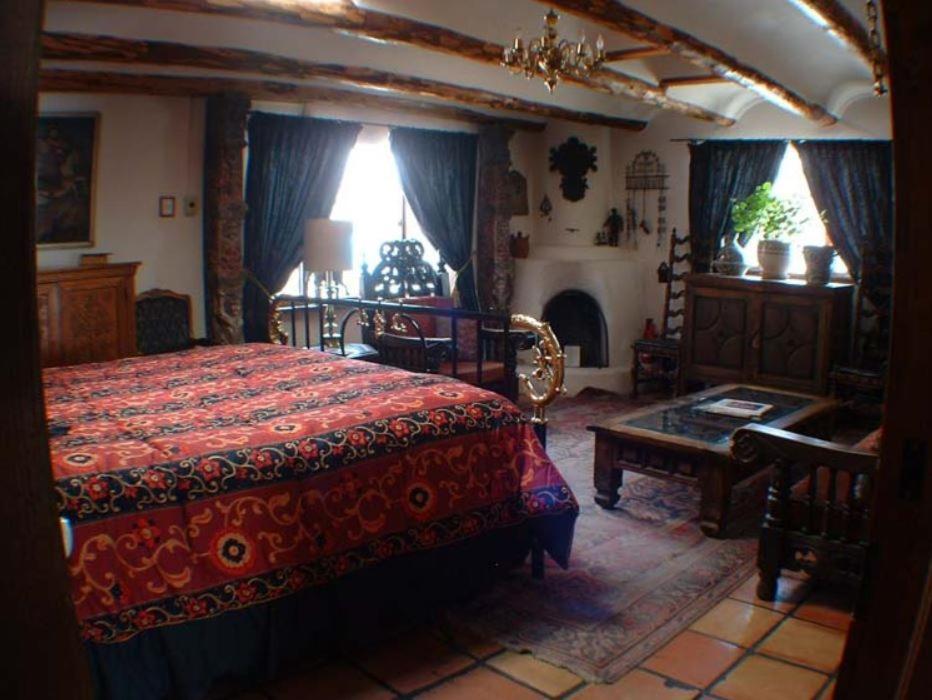 La Dona Luz Inn An Historic B&B タオス エクステリア 写真